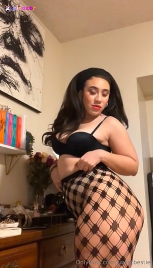 Mylayahdee - Thumb