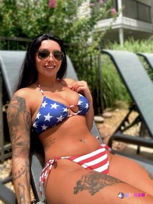 marissa.la._ - Thumb