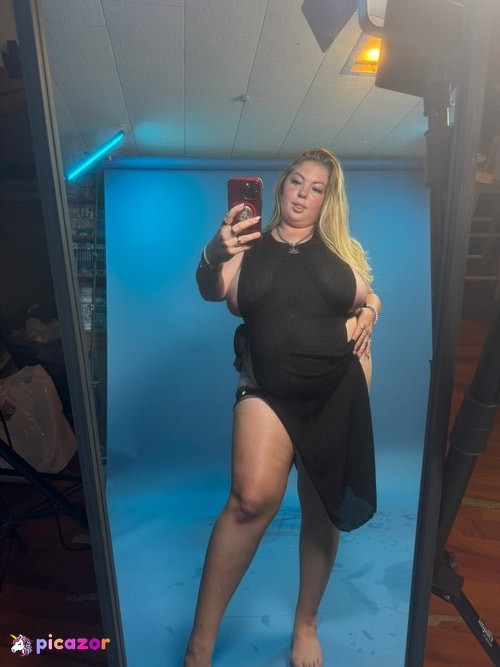 Bad.blondiee1 - Image