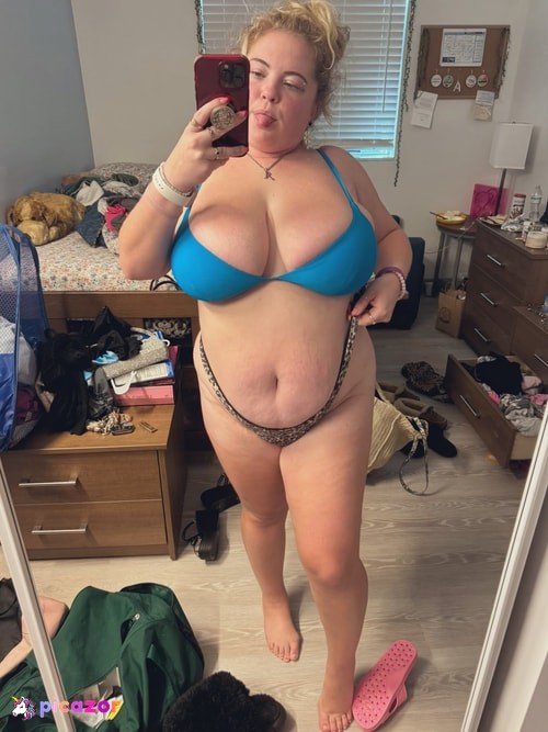 Bad.blondiee1 - Image