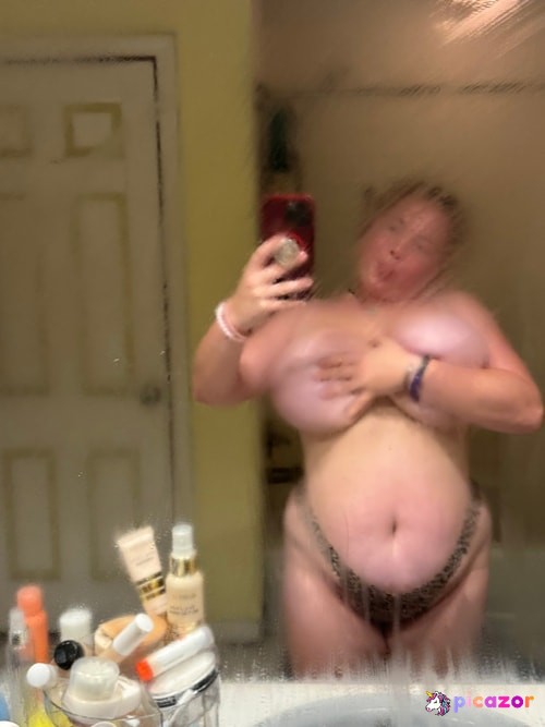 Bad.blondiee1 - Image