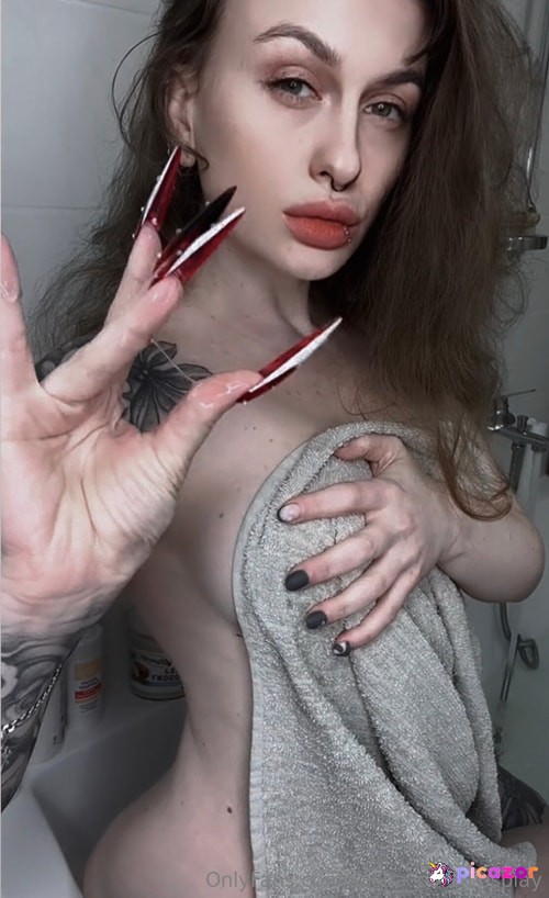 Sasha Cold - Image