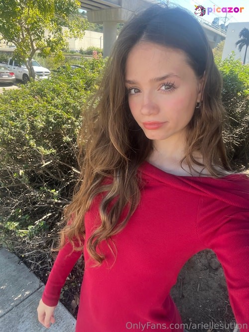 ariellesutton - Image