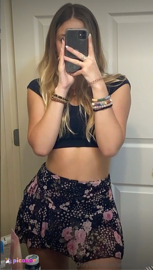 ariellesutton N8