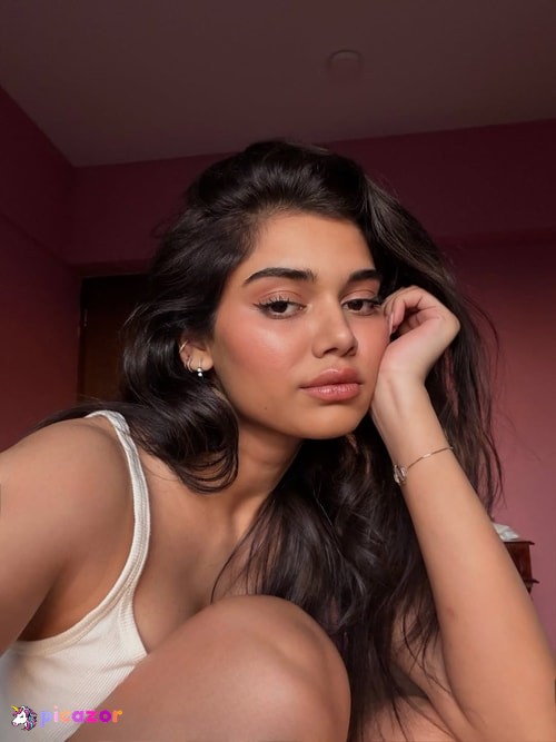 Asfa Sinha - Image