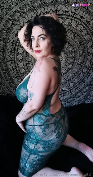 curvyemeraldwitch photo #51 photo n 51