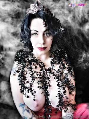 curvyemeraldwitch photo #50 photo n 50