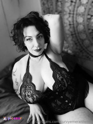 curvyemeraldwitch photo #9 photo n 9