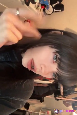 isizzly-1 video #105 photo n 105