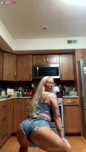 ivy-malibu video #109 photo n 109