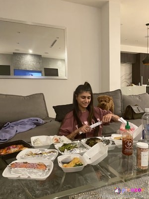 mia-khalifa photo #1205 photo n 1205