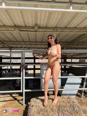 mia-khalifa photo #1093 photo n 1093