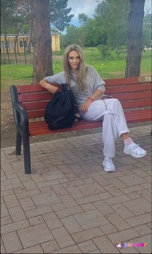 Andrea Paliatková Reina - Thumb