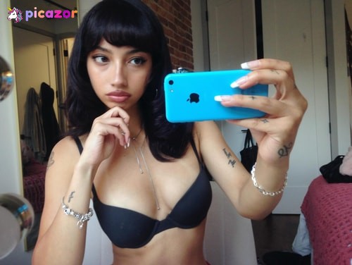 oliviaraynn - Image