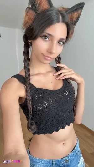 sara02wolf N16