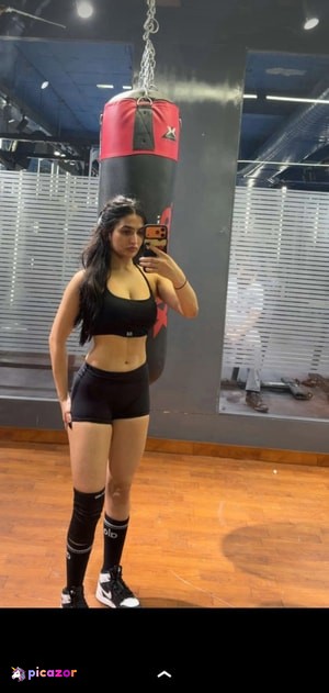 sassy-poonam photo #39 photo n 39