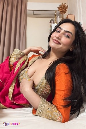 sassy-poonam photo #41 photo n 41
