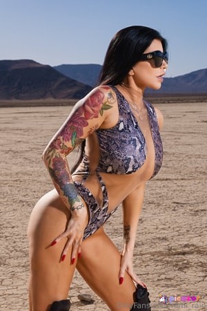 romi-rain-1 photo #629 photo n 629