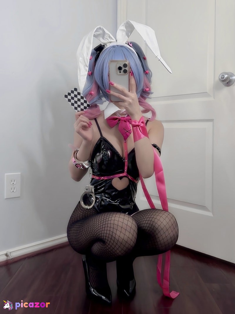y3miku N18