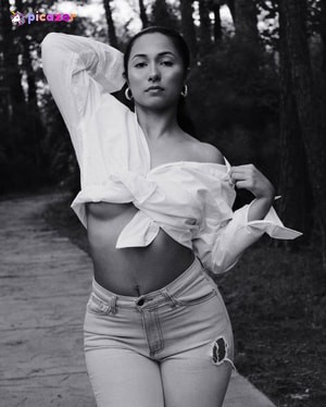 yasmine-sierra photo #1 photo n 1