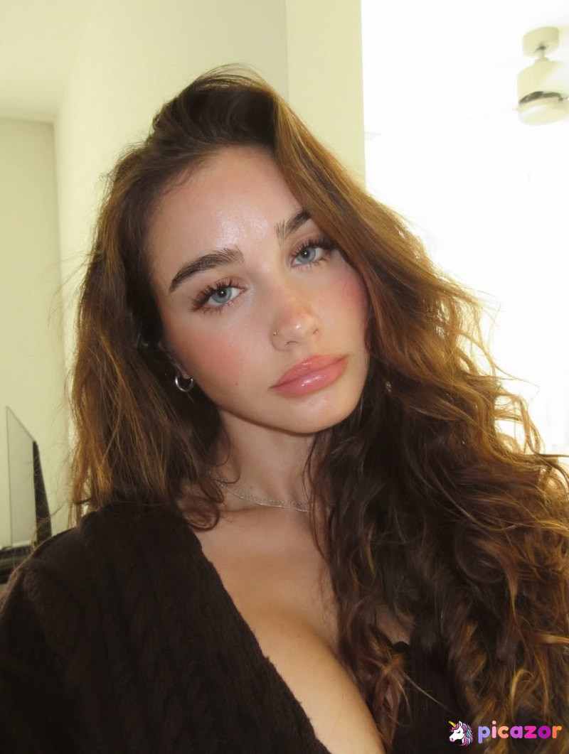 sarahemilyhope N12