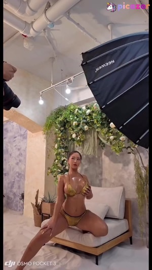 m__01__1107 video #7 photo n 7