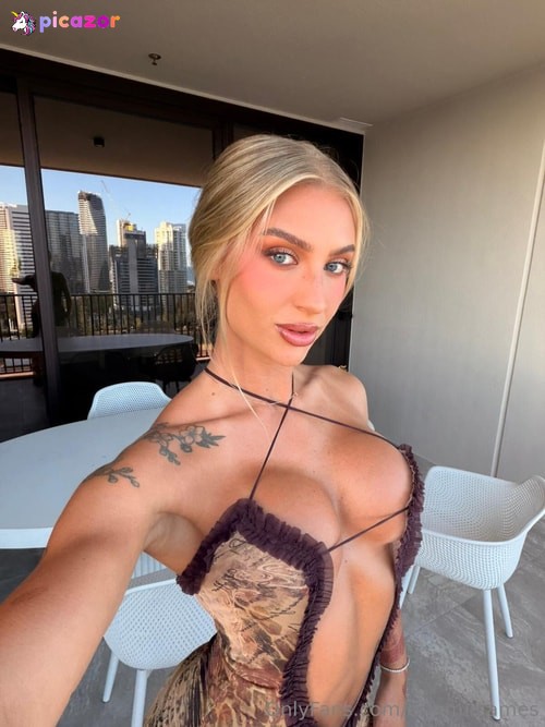 Erin James - Image