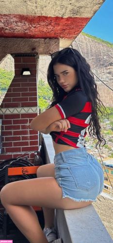 VanessaRhd - Image