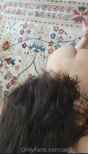 aella-girl-1 photo #4 photo n 4