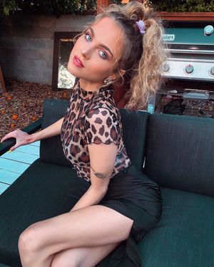 anne-winters-1 photo #27 photo n 27