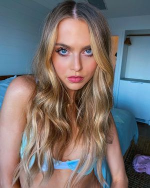 anne-winters-1 photo #162 photo n 162