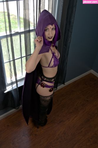Emma Layne - Image