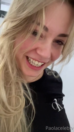 Paola Celeb - Thumb