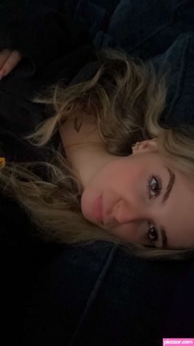 Kaitlyn Krems - Image