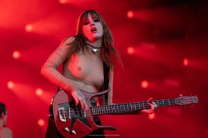 Victoria De Angelis N5