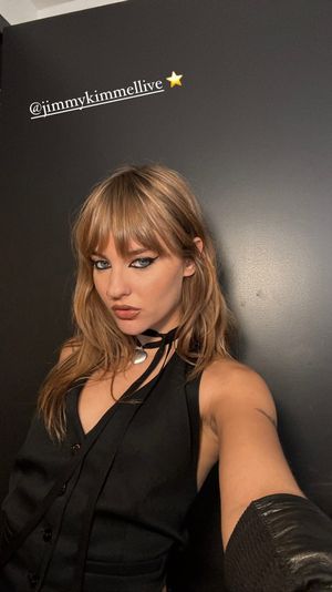 Victoria De Angelis N13