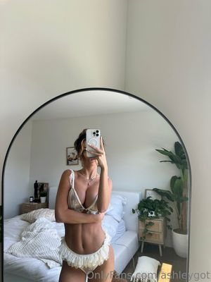 Ashley Gottfredson - Thumb