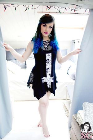 lovia-suicide-1 photo #219 photo n 219