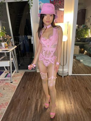 Jeannie Elise Mai N5