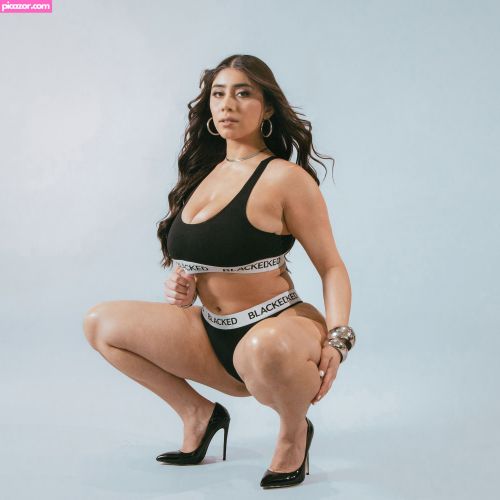Violet Myers - Image
