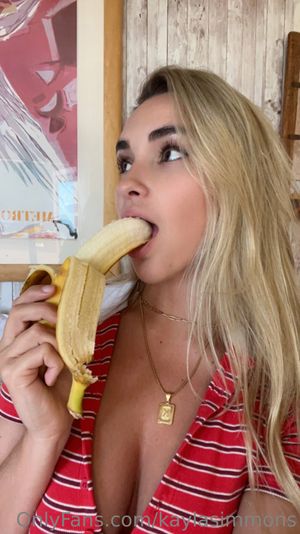 kayla-simmons-1 photo #25 photo n 25