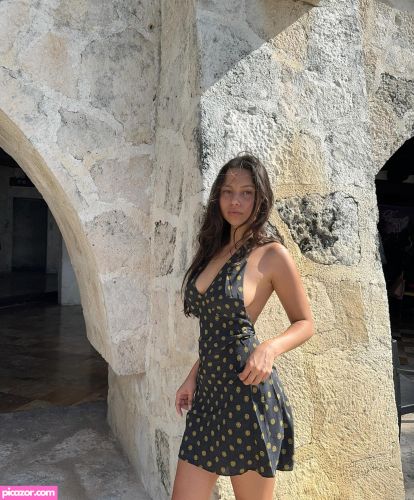 Fiona Barron  - Image