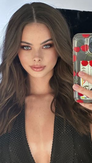 meika-woollard-1 photo #46 photo n 46
