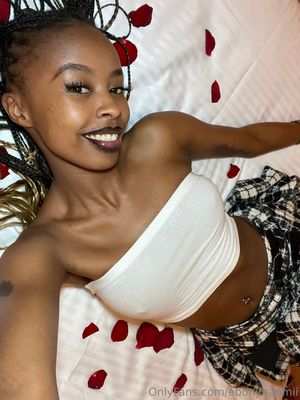 ebonynaomii photo #3 photo n 3