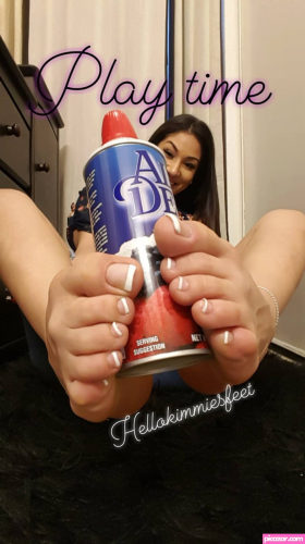 Kimmies Feet  - Image