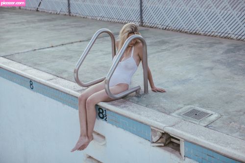 Elle Brittain - Image