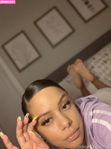 feetbymiliani - Image