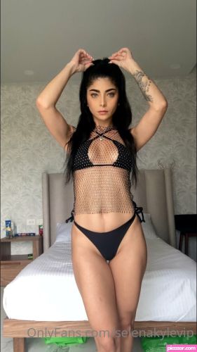 Selena Kyle  - Image