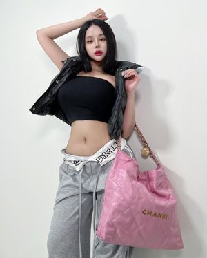 e-luda-glamorous-1 photo #10 photo n 10