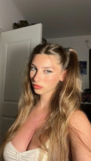 Ella Netzer N6